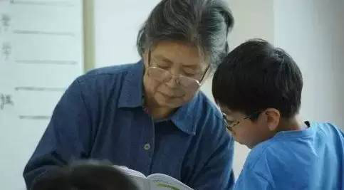 教師節(jié)來(lái)臨之際，告訴你當(dāng)老師有多累