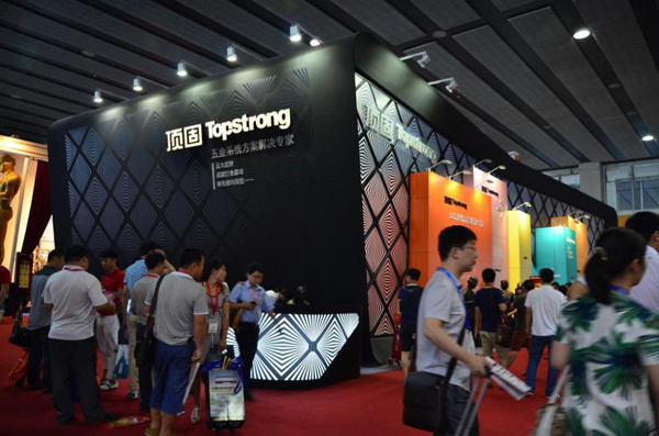 頂固五金系統方案解決專家引爆廣州建博會