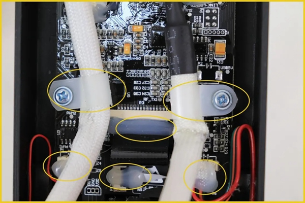 顏值超群，內在有料！行業權威媒體拆機測評KUB-KX9智能鎖!