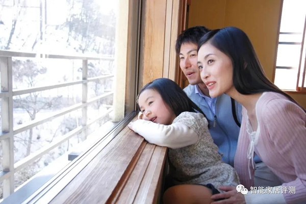 松下智能家居控制系統：3點改變，教您周末如何“宅”出高級感