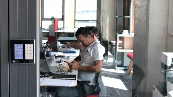 河東智能家居告訴你！別人家的辦公室到底是怎樣的