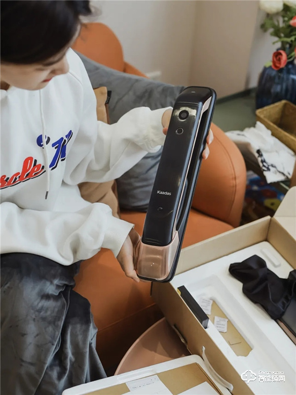 開學第一堂課！想換智能鎖，不知道如何測量門鎖尺寸？手把手教學~