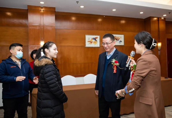 YORK約克攜手世界冠軍于小雨 助力北京冬奧 倡導健康生活