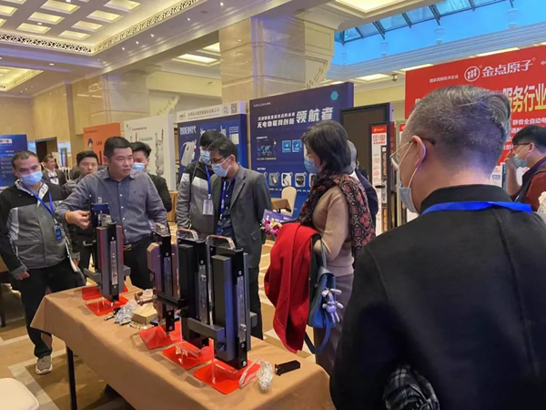 東屋世安受邀出席CSS 2021 引領中小型鎖企價值創新