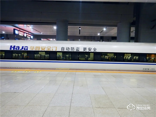 近千組高鐵，央視三大黃金頻道，萬余影院同步，王力大手筆投放引百億級曝光量