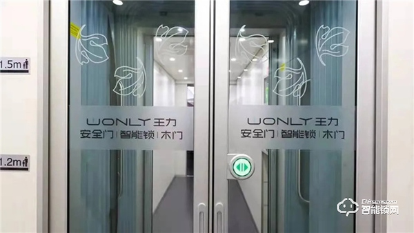 近千組高鐵，央視三大黃金頻道，萬余影院同步，王力大手筆投放引百億級曝光量