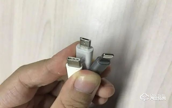 榮事達智能鎖‖智能鎖沒電了怎么辦？