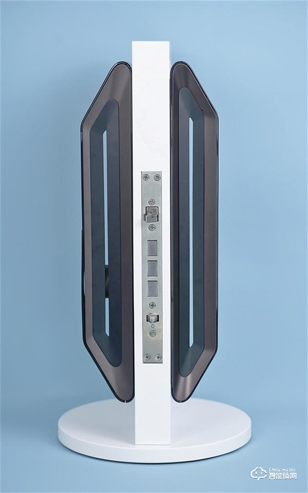 首發鴻蒙OS！華為智能門鎖圖賞：配3.97寸大屏 可遠程對講