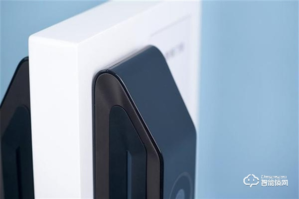 首發鴻蒙OS！華為智能門鎖圖賞：配3.97寸大屏 可遠程對講