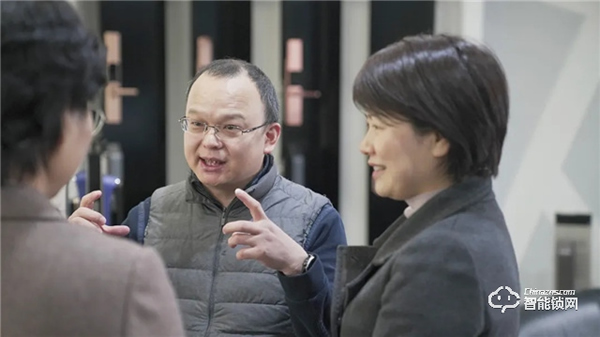 杭州市濱江區領導帶隊走訪德施曼等重點企業，開展“深化三服務 助推開門紅”暖心活動