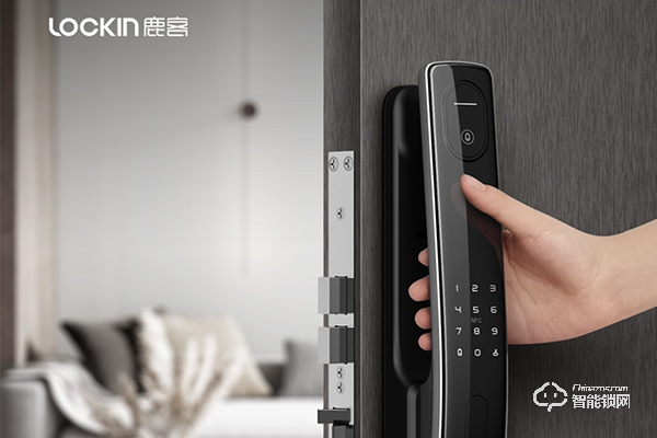 鹿客智能門鎖好不好
