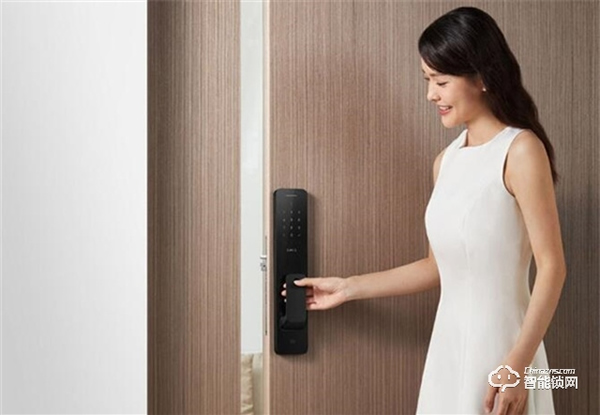 1399元 小米推出新款智能門鎖：支持7種開鎖方式