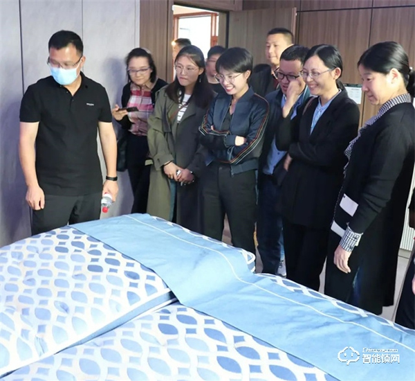 金華市委黨校中青年干部班學(xué)員到王力調(diào)研