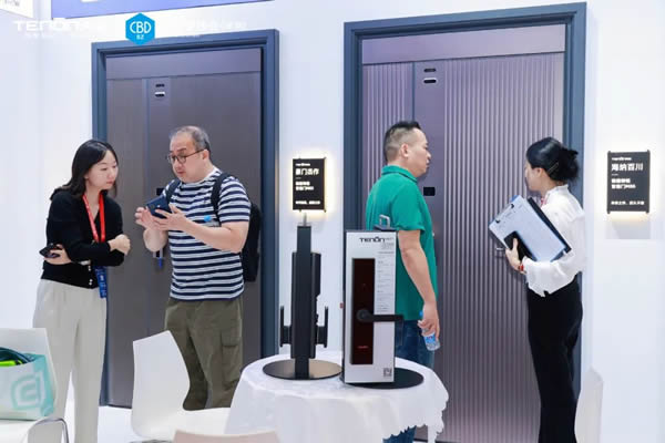 盛況來襲！天能驚艷出圈深圳建博會，掌靜脈智能門新品首秀即C位