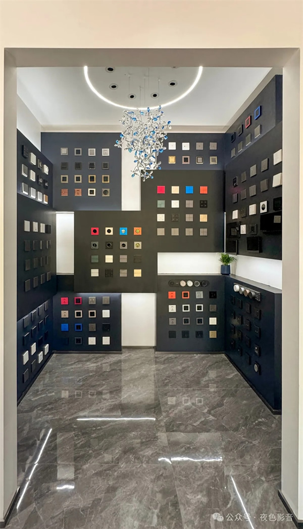 盛裝啟程 | 夜色空間·桐鄉店邀卿共赴一場聲光影之旅