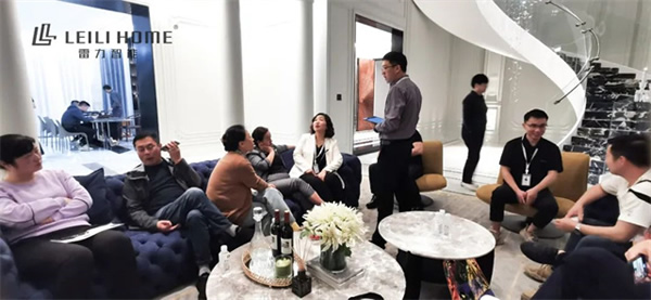 雷力藝術(shù)智能生活品鑒會(huì)圓滿成功