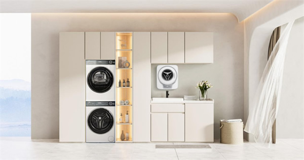 2024AWE三翼鳥：開展會(huì)，展開說