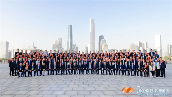 GVS×榮譽(yù) | 喜報(bào)！GVS榮登首屆廣州百家新銳企業(yè)榜單！