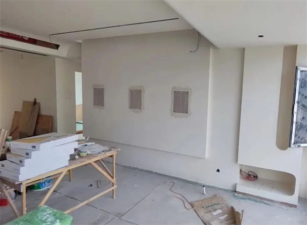 英嘉尼 |大隱無形，極致簡約——惠州某山莊別墅5.1客廳隱形影院