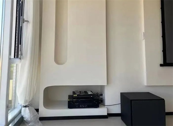 英嘉尼 |大隱無形，極致簡約——惠州某山莊別墅5.1客廳隱形影院