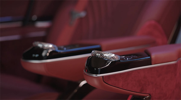 摩根全屋智能 × 奔馳凌際｜在移動空間里發揮智能的無限可能