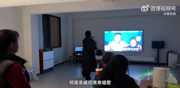 花200萬在農村建房子，看老爺子怎么馴服小愛同學!