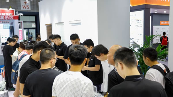 控客智能家居解決用戶更精細(xì)的場(chǎng)景用光需求_20