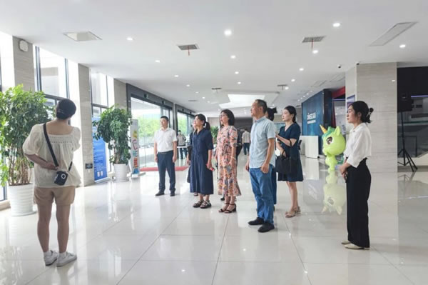 為教師“賦能”,榮事達智能家居校企聯動協同育人_8