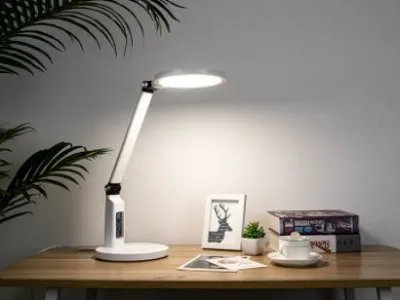 榮事達護眼臺燈，讓“視”界更清晰